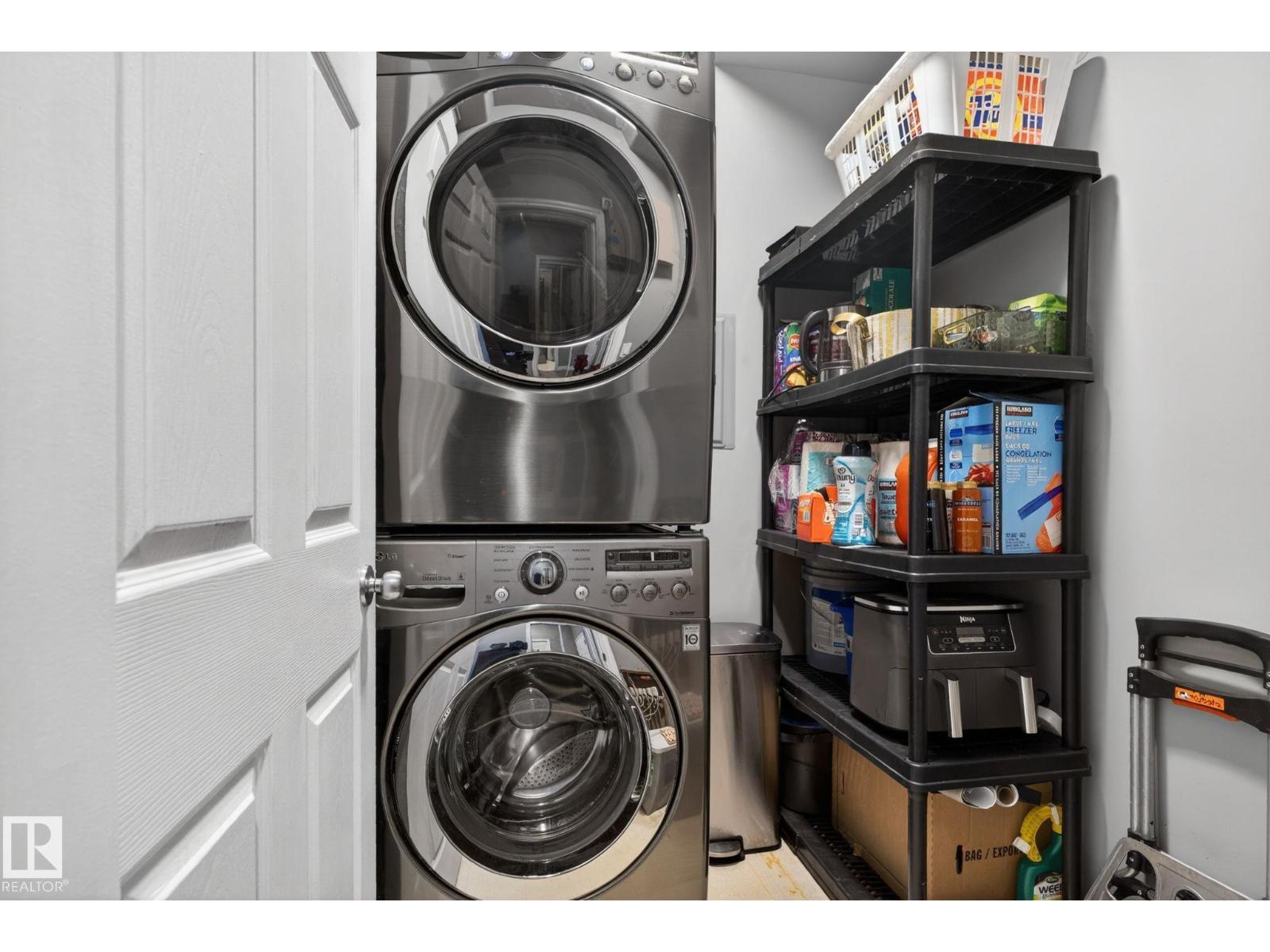 #105 10033 116 ST NW NW, Edmonton