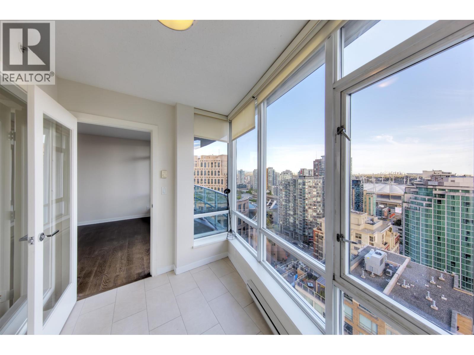 2305 833 HOMER STREET, Vancouver