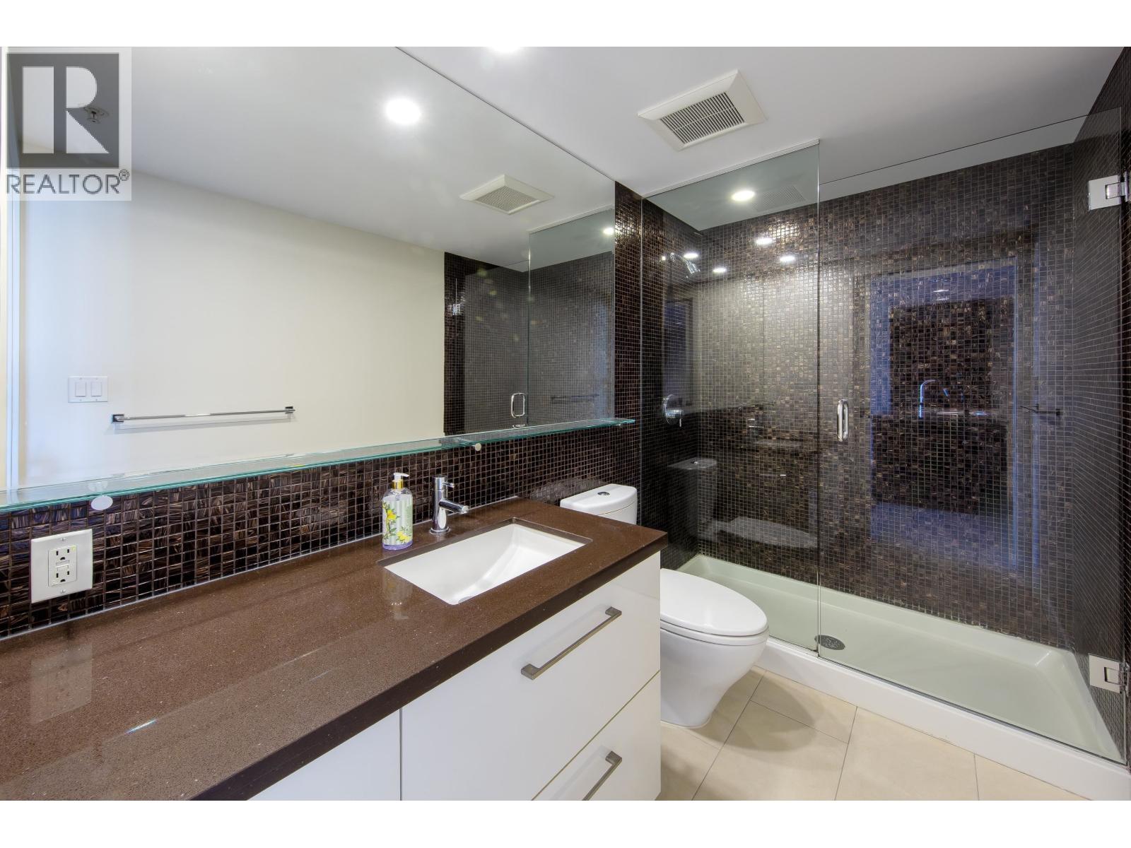 2305 833 HOMER STREET, Vancouver