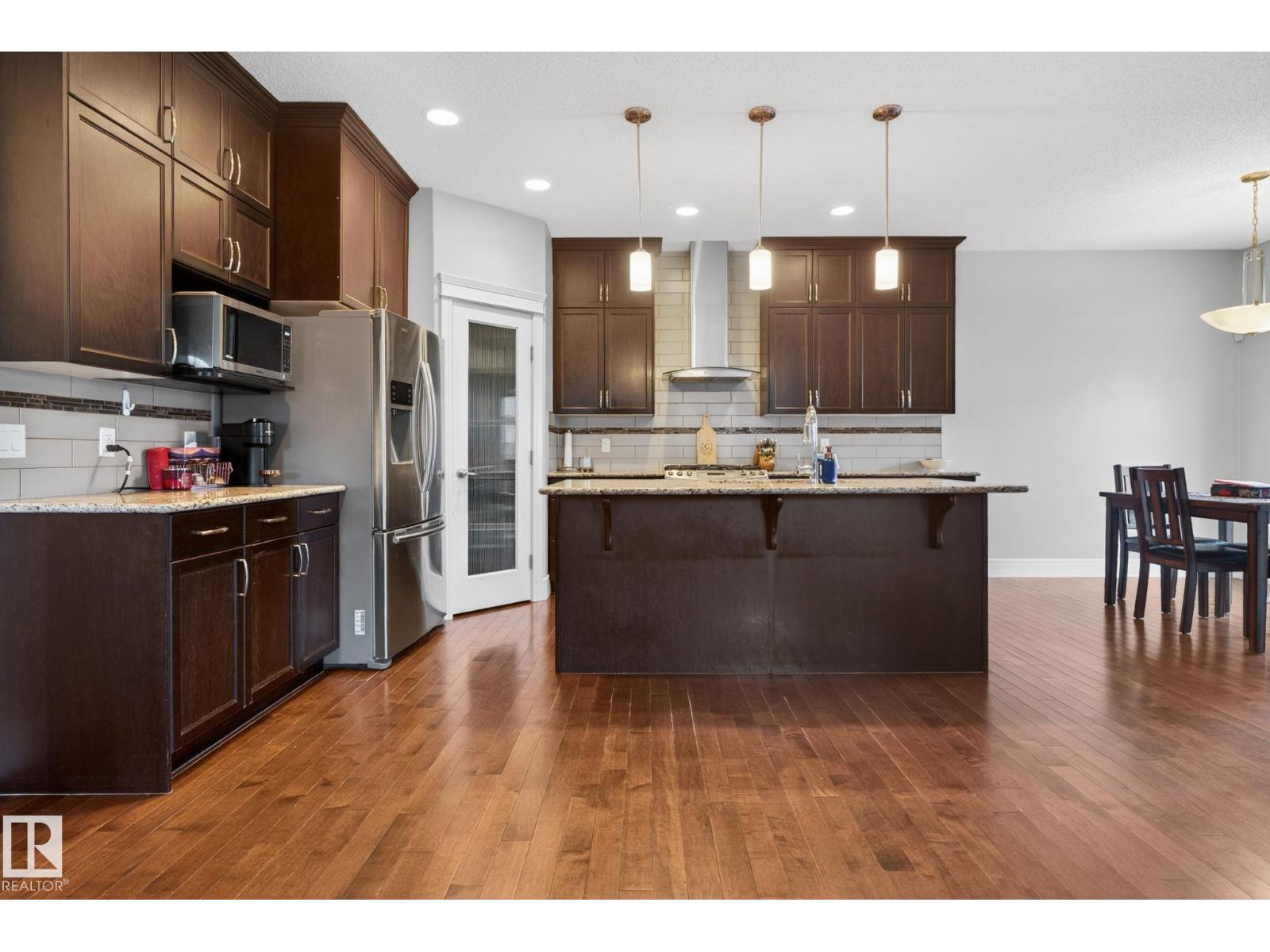11732 18 AV SW, Edmonton