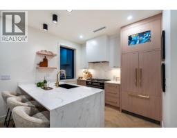 2 3345 W 13th Avenue, Vancouver, BC V6R2R8 Photo 6