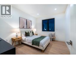 2 3345 W 13th Avenue, Vancouver, BC V6R2R8 Photo 18