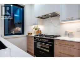 2 3345 W 13th Avenue, Vancouver, BC V6R2R8 Photo 21