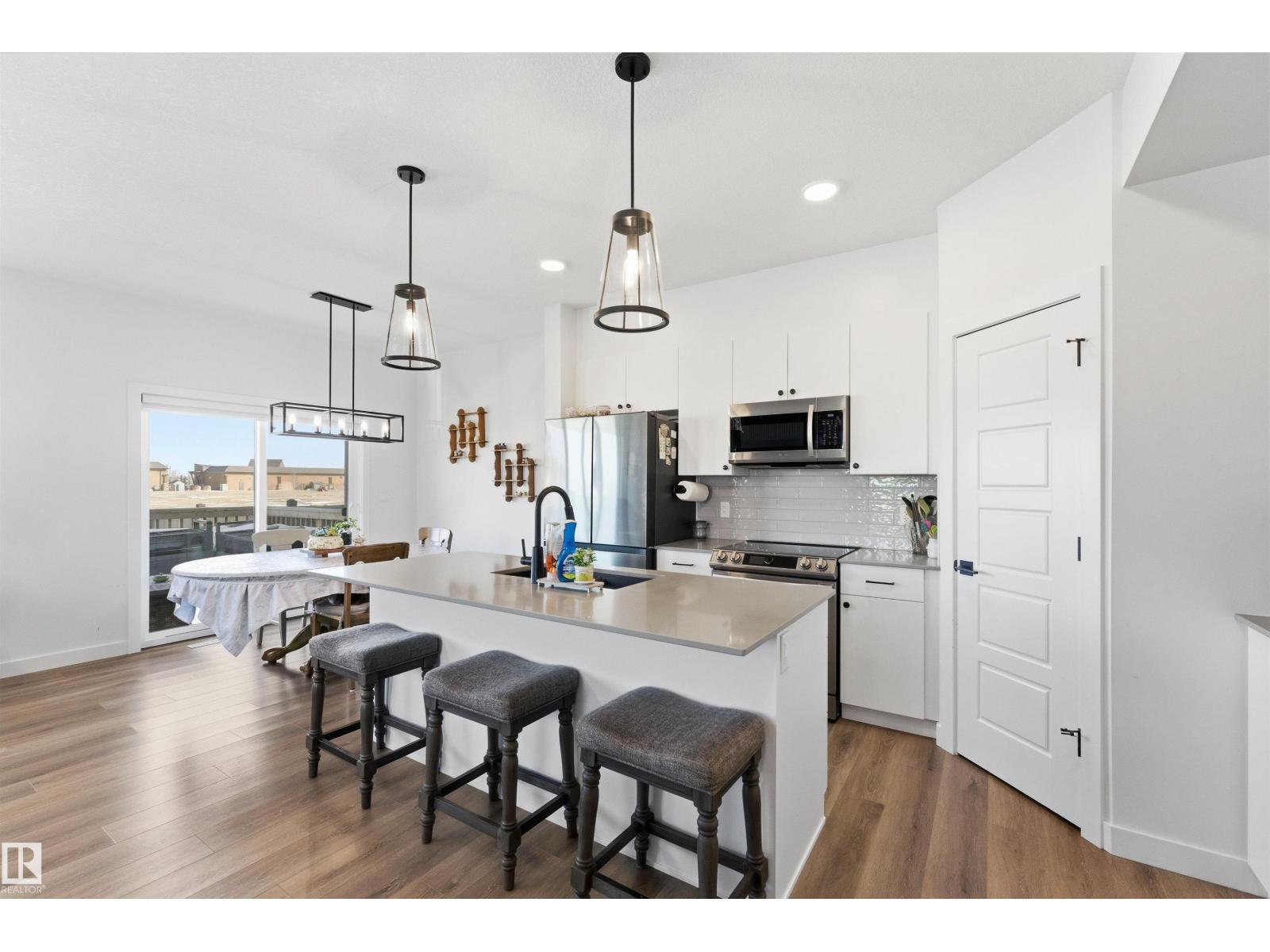 364 GENESIS VI, Stony Plain