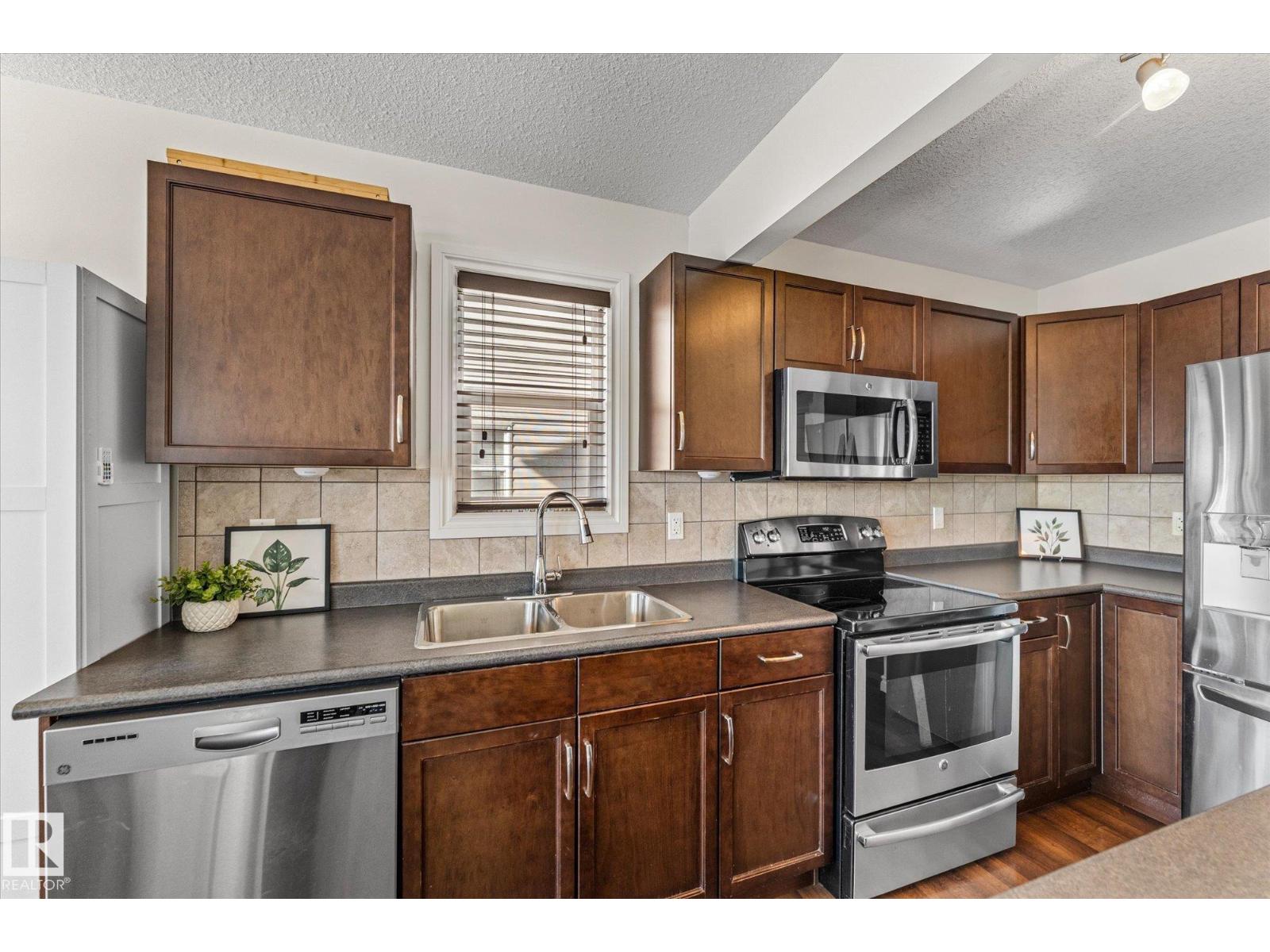 #39 85 SPRUCE VILLAGE DR DR, Spruce Grove