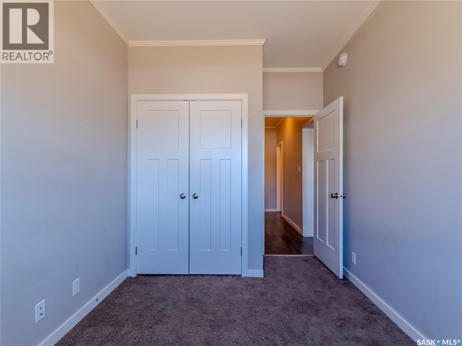 #102 720 Baltzan BOULEVARD - 17