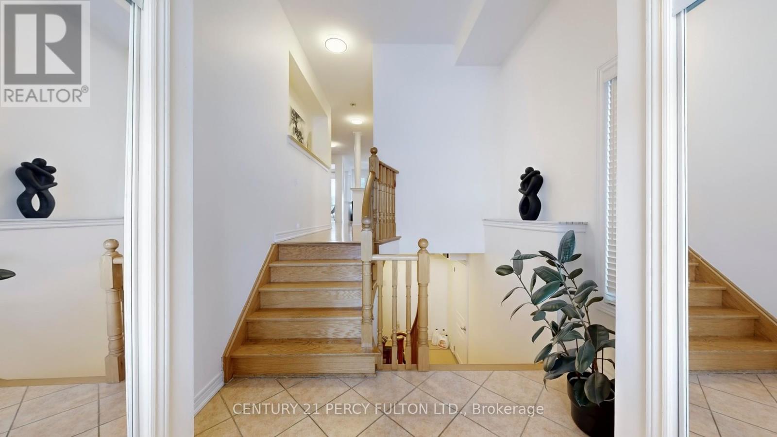 145 SILVER MAPLE ROAD - 4