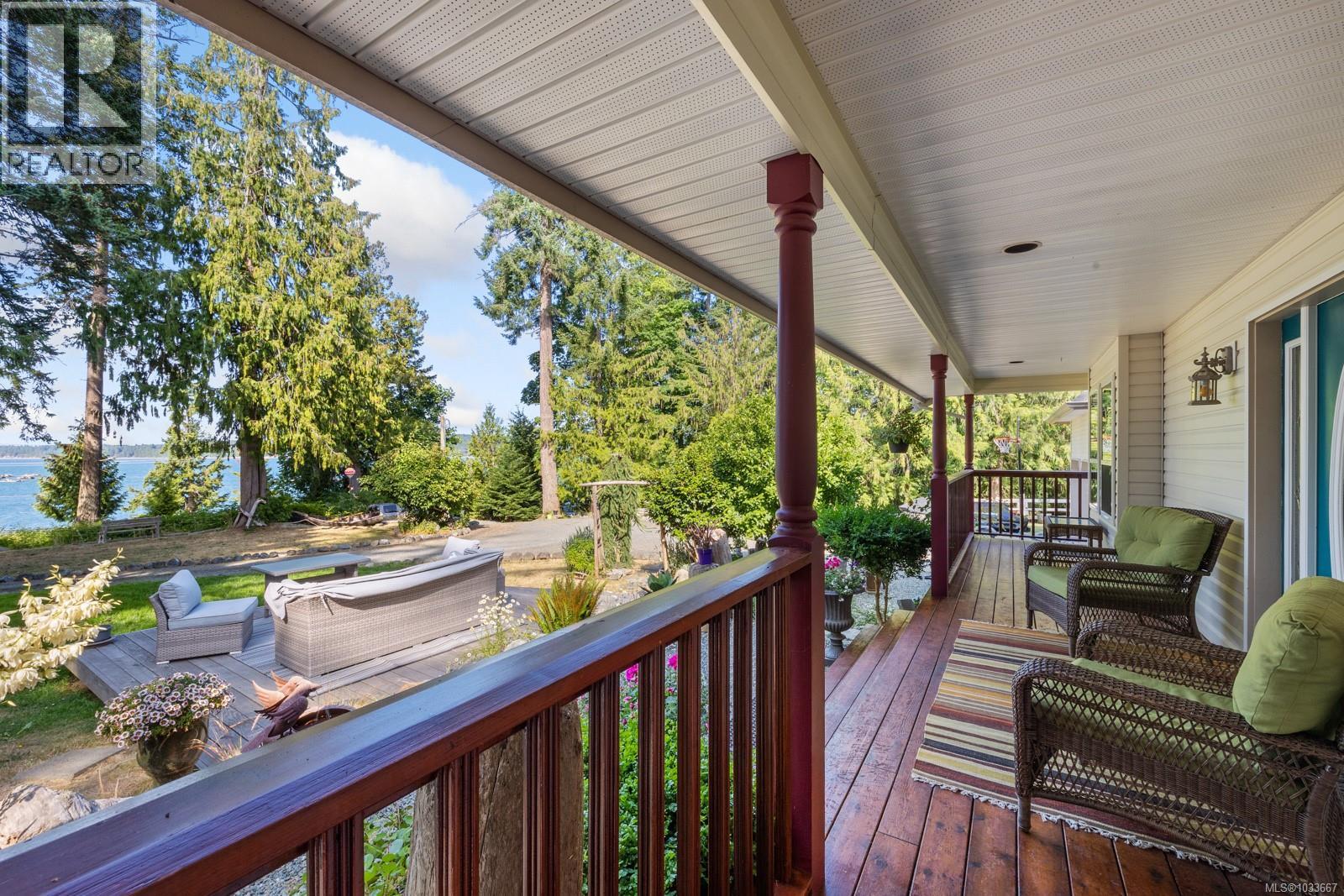6249/6259 Island Hwy S - 19