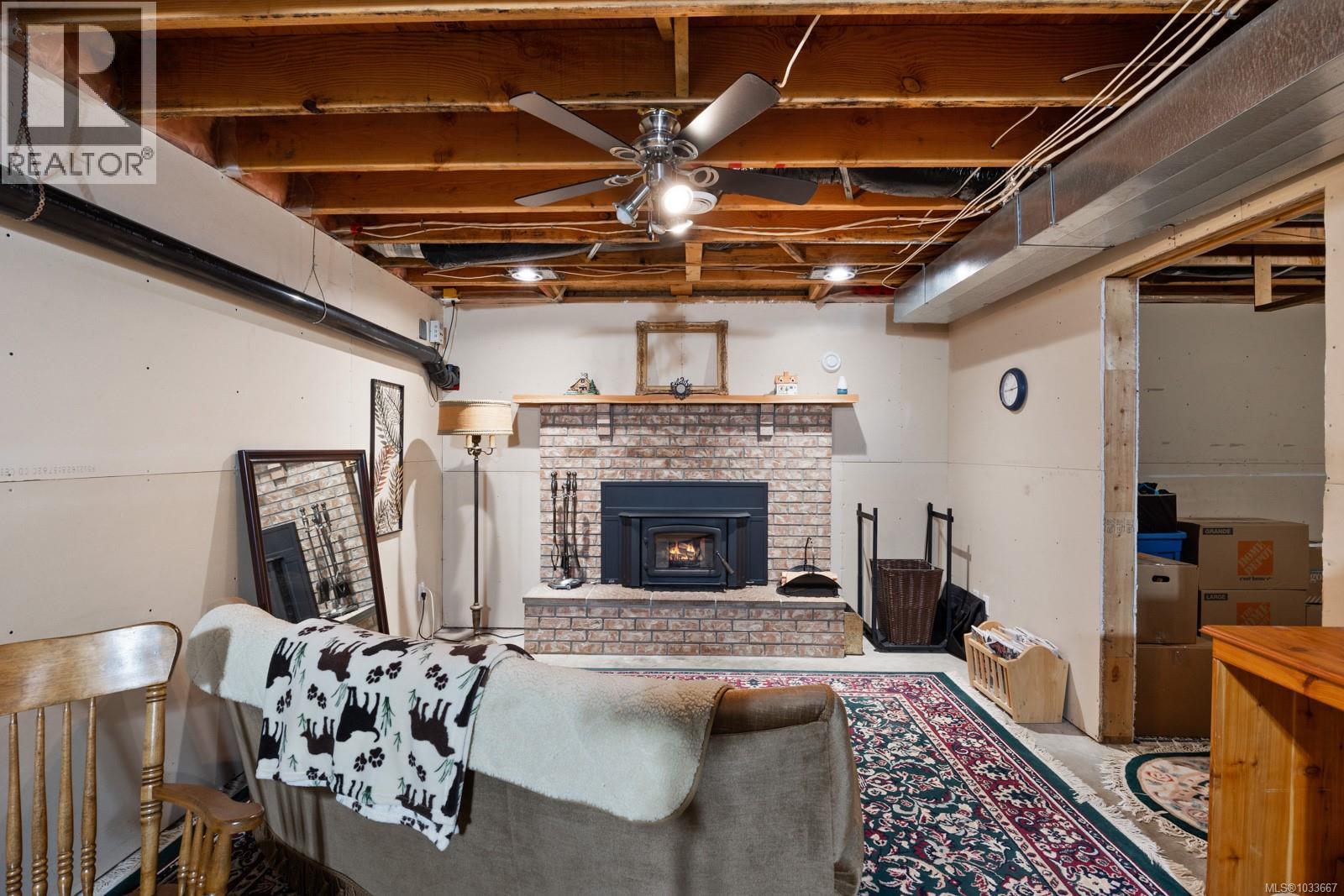 6249/6259 Island Hwy S - 59