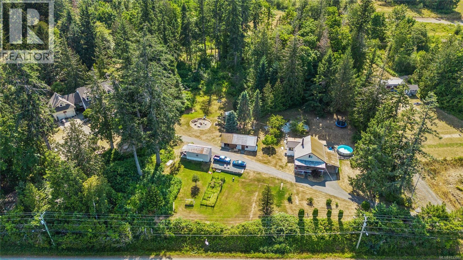 6249/6259 Island Hwy S - 7