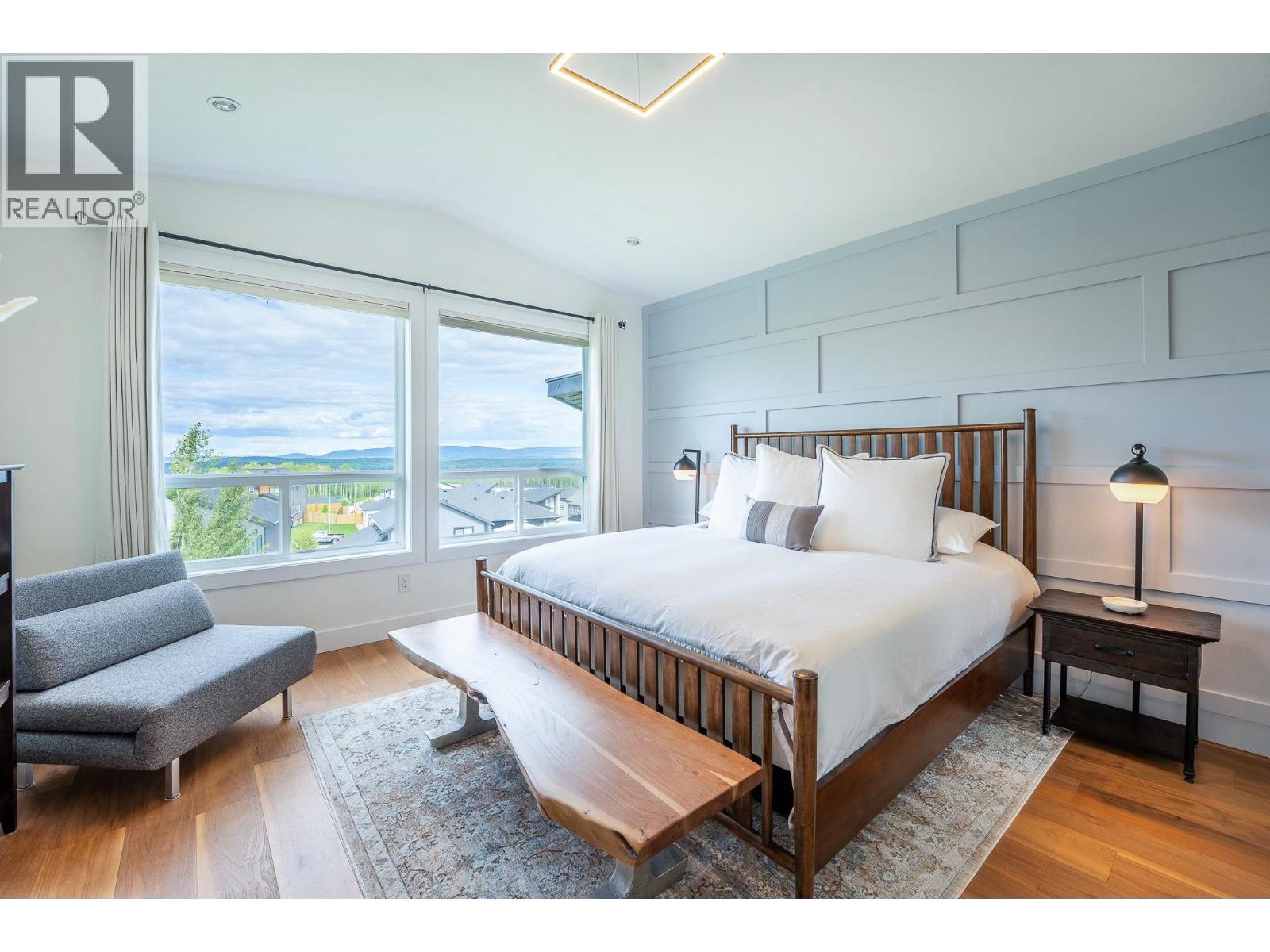 2450 GRAFTON PLACE - 19