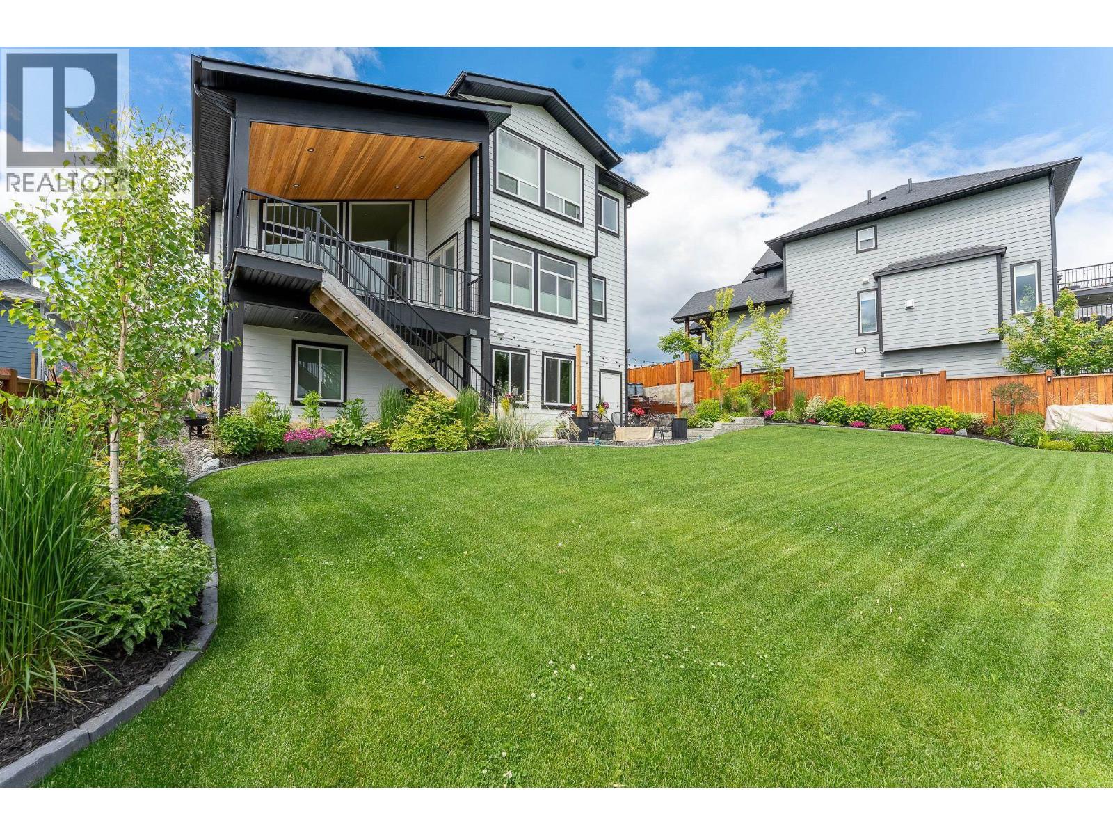 2450 GRAFTON PLACE - 39