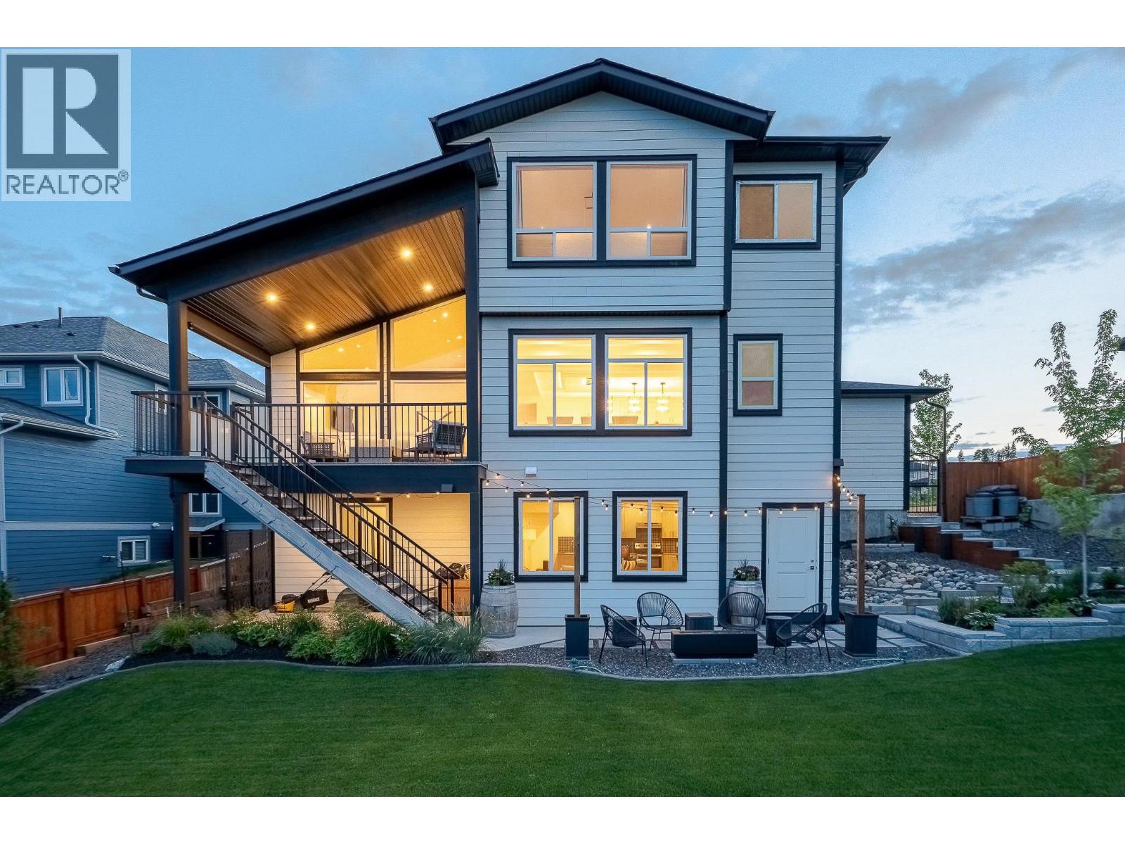 Primary bedroom of 2450 GRAFTON PLACE · Prince George, BC