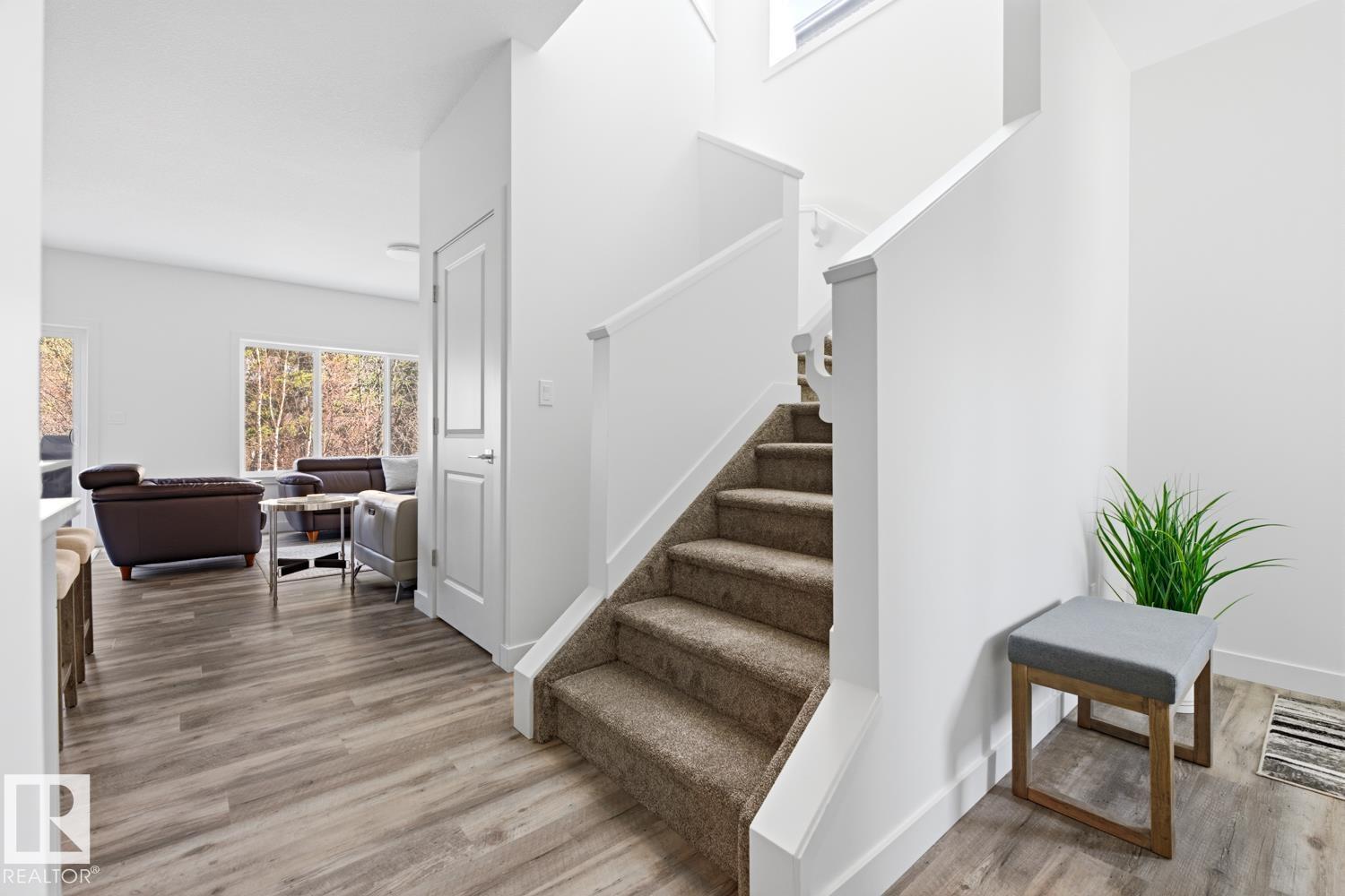 #19 5122 213A ST NW, Edmonton