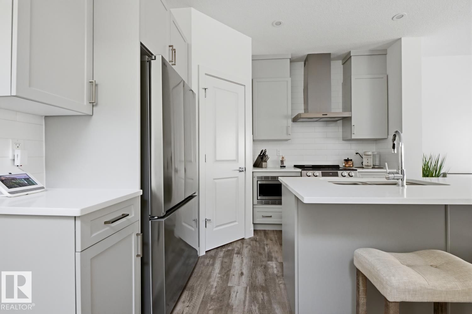 #19 5122 213A ST NW, Edmonton