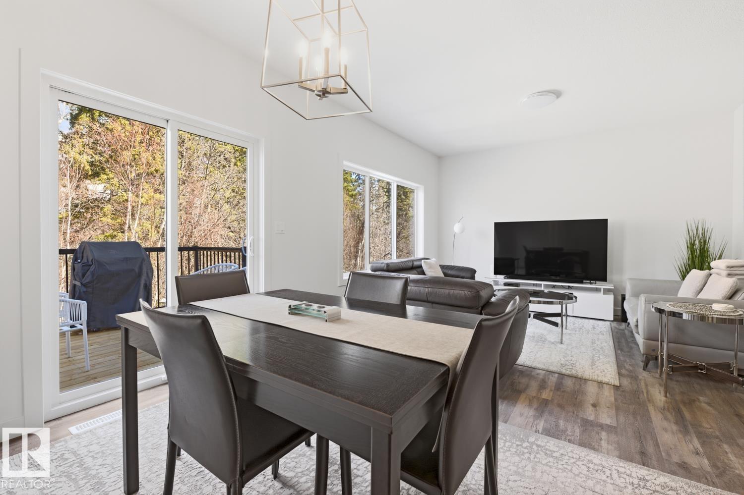 #19 5122 213A ST NW, Edmonton