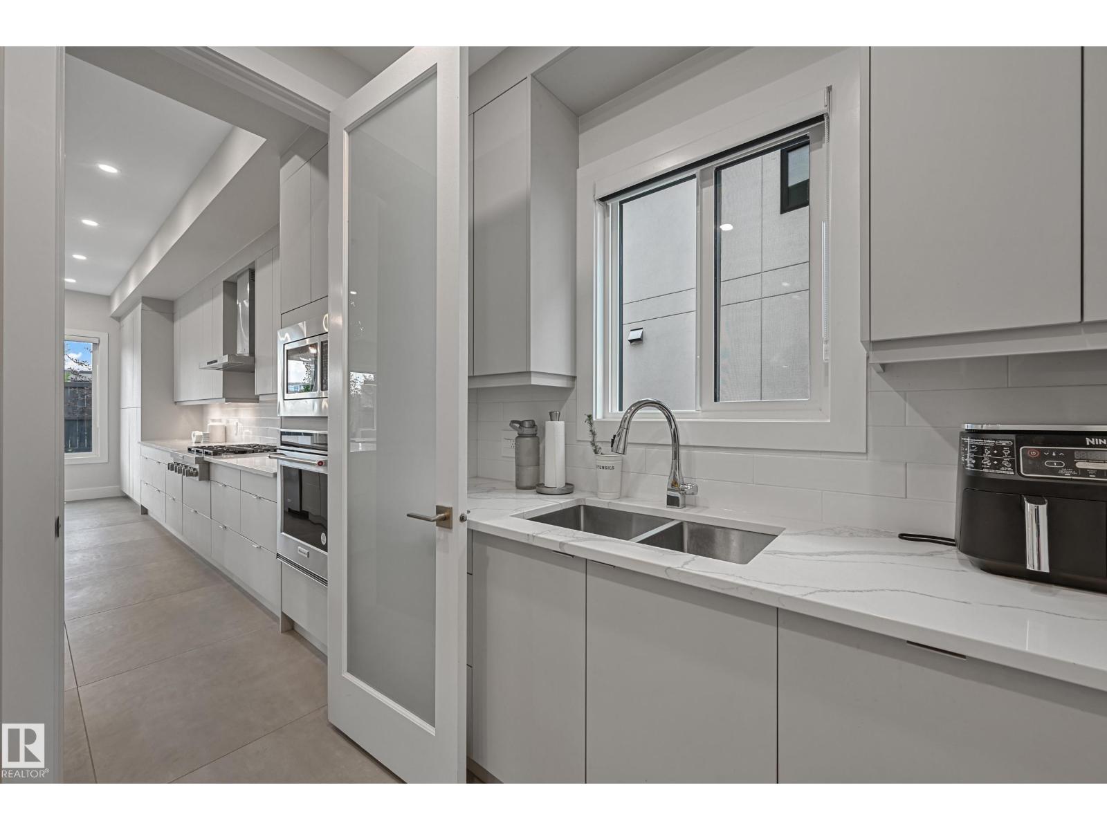 5121 WOOLSEY LI NW, Edmonton