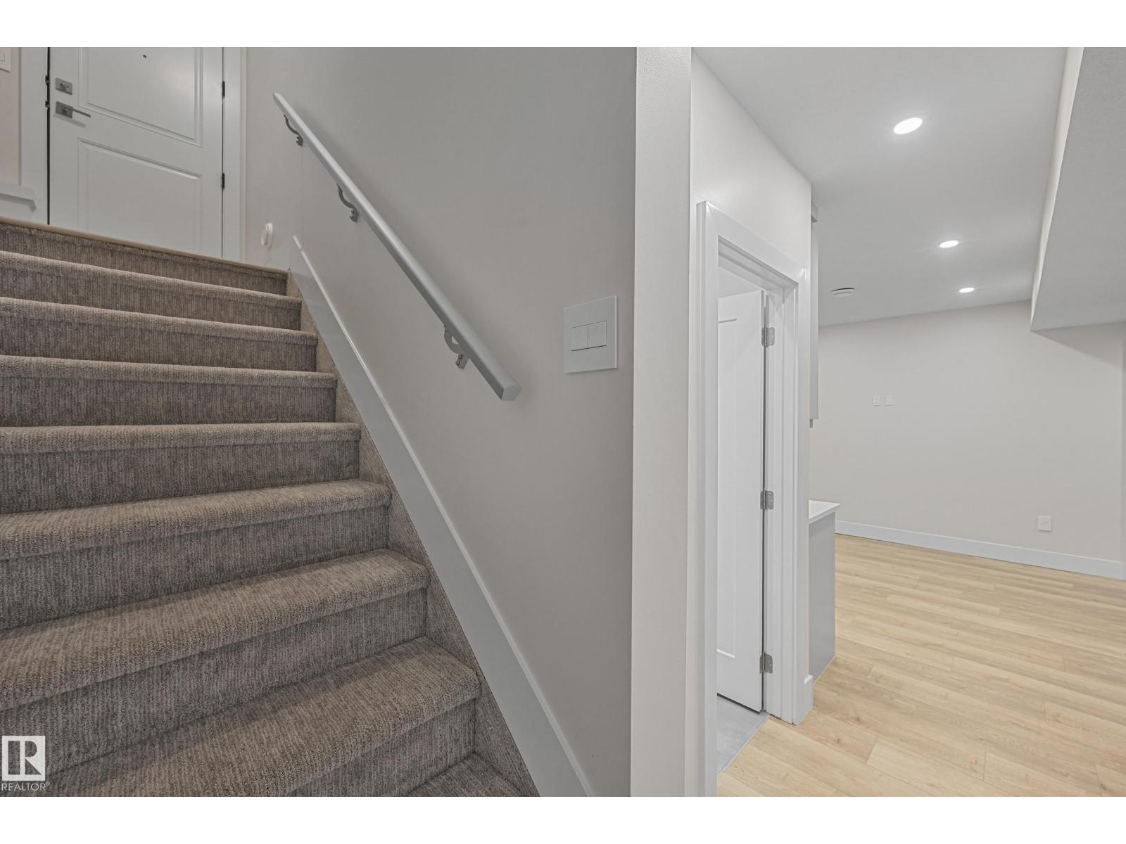 5121 WOOLSEY LI NW, Edmonton