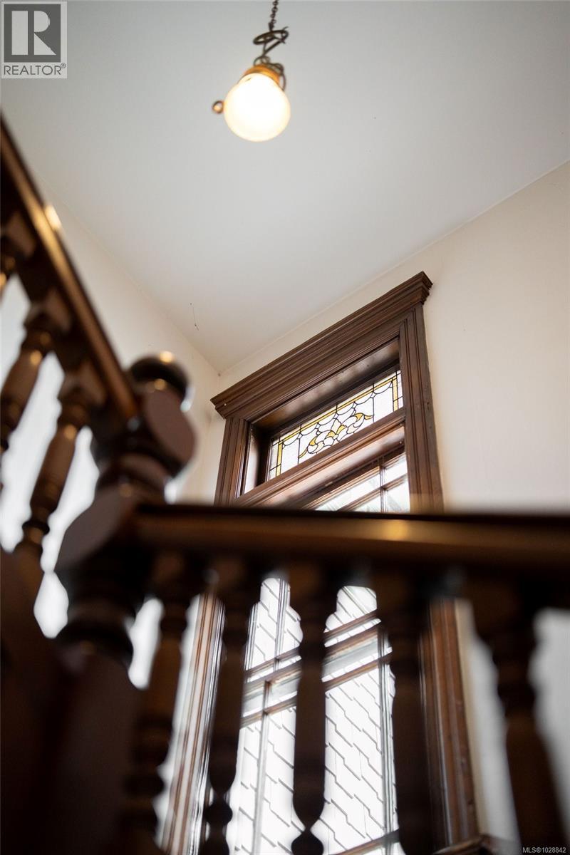  1270 Yates Street, Victoria