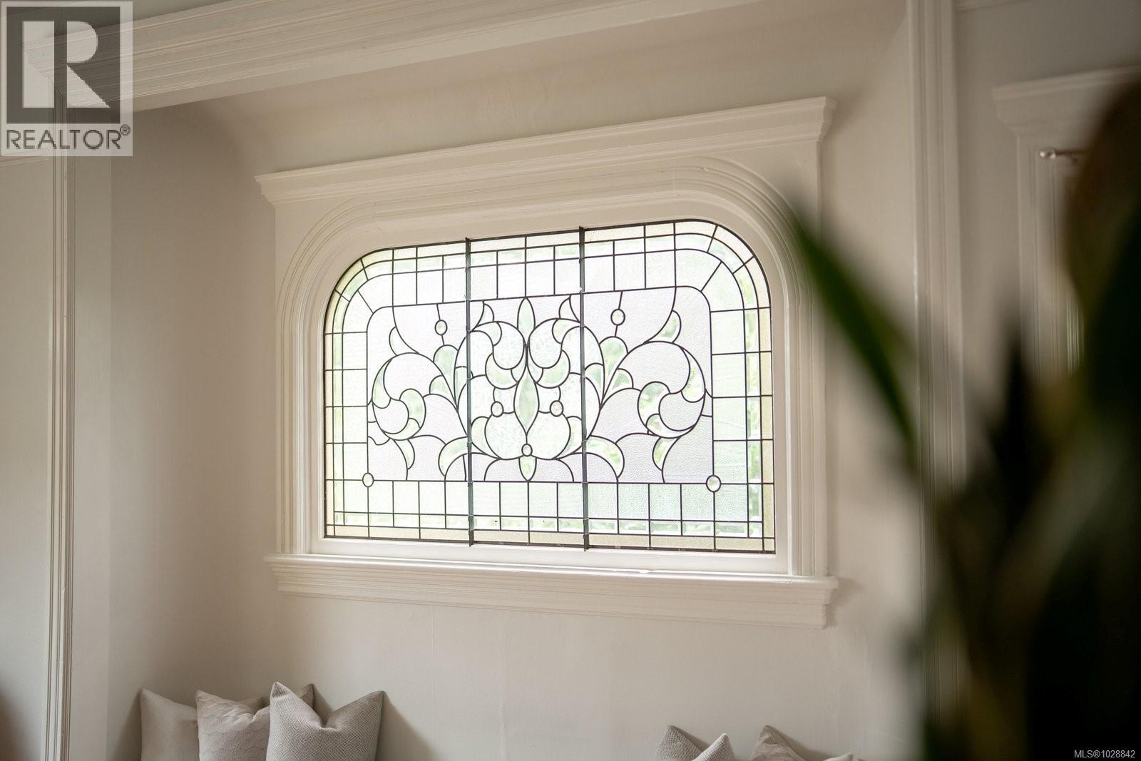  1270 Yates Street, Victoria