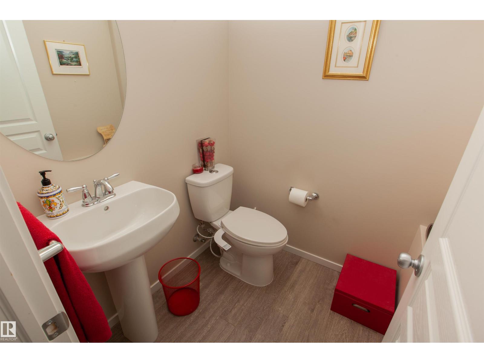 2902 MAPLE WY NW, Edmonton