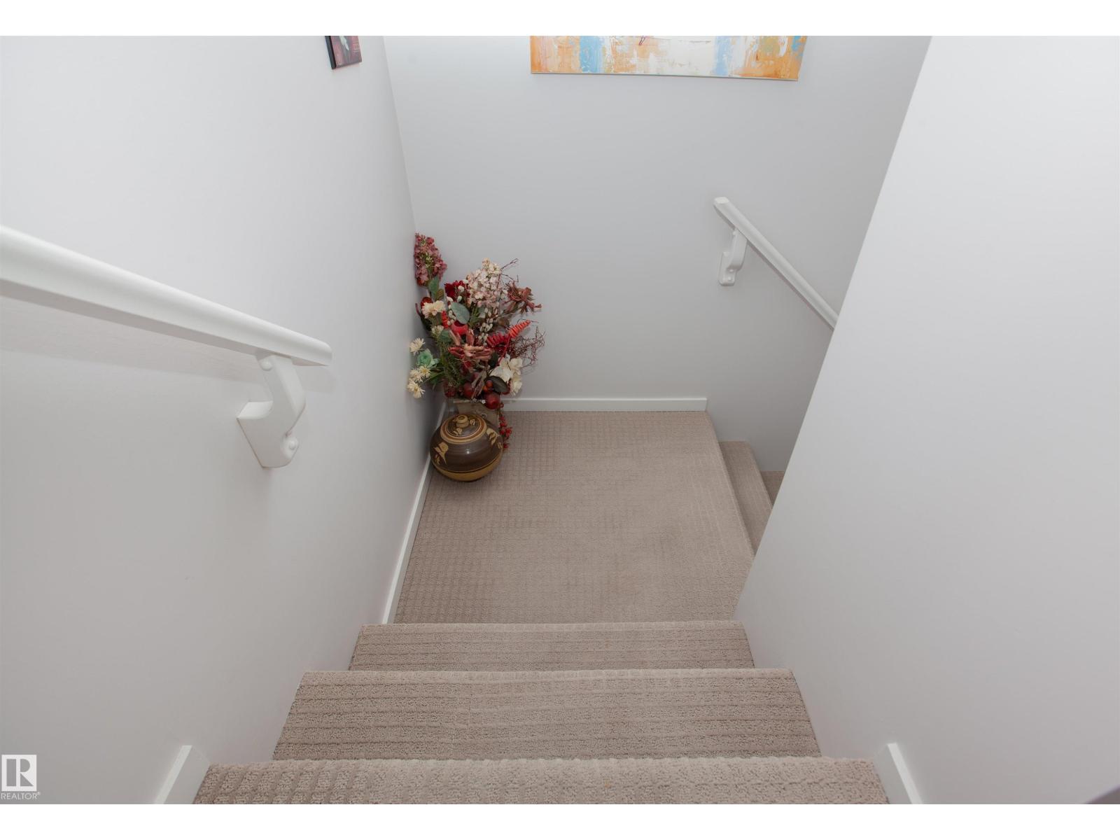 2902 MAPLE WY NW, Edmonton