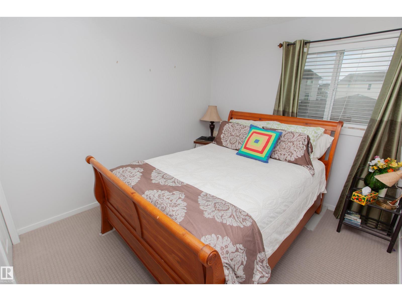 2902 MAPLE WY NW, Edmonton
