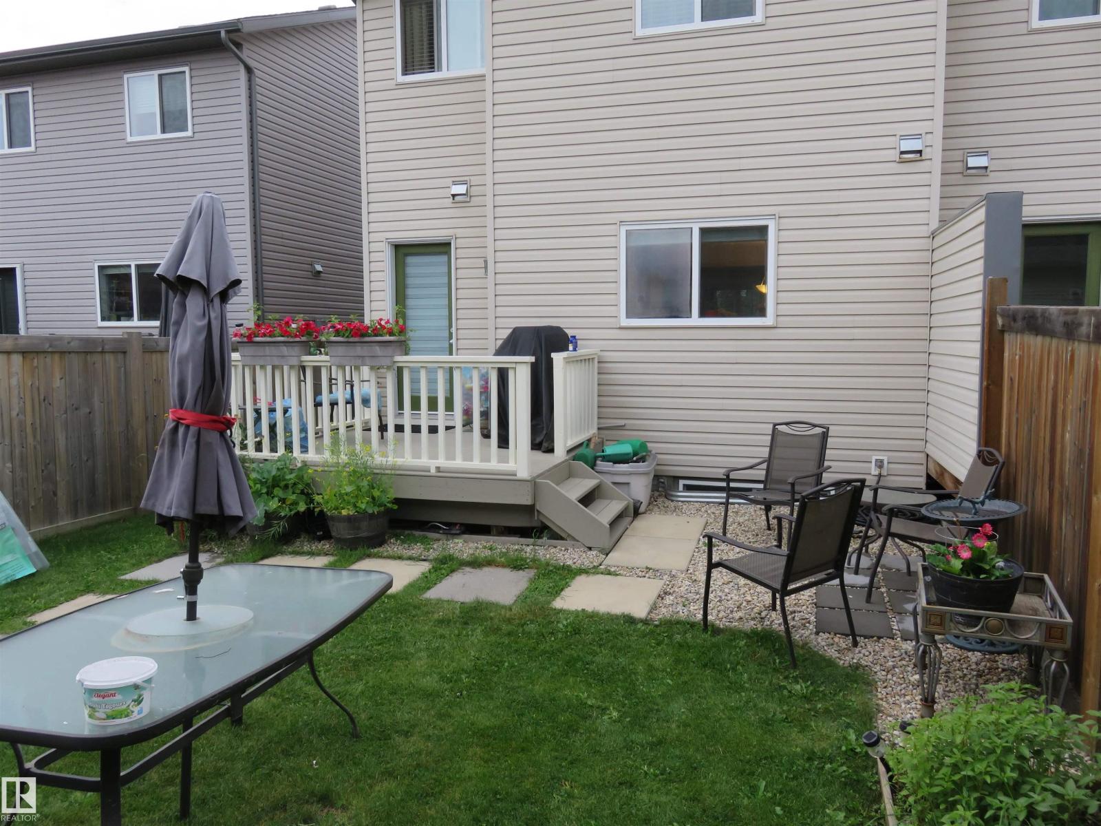 2902 MAPLE WY NW, Edmonton