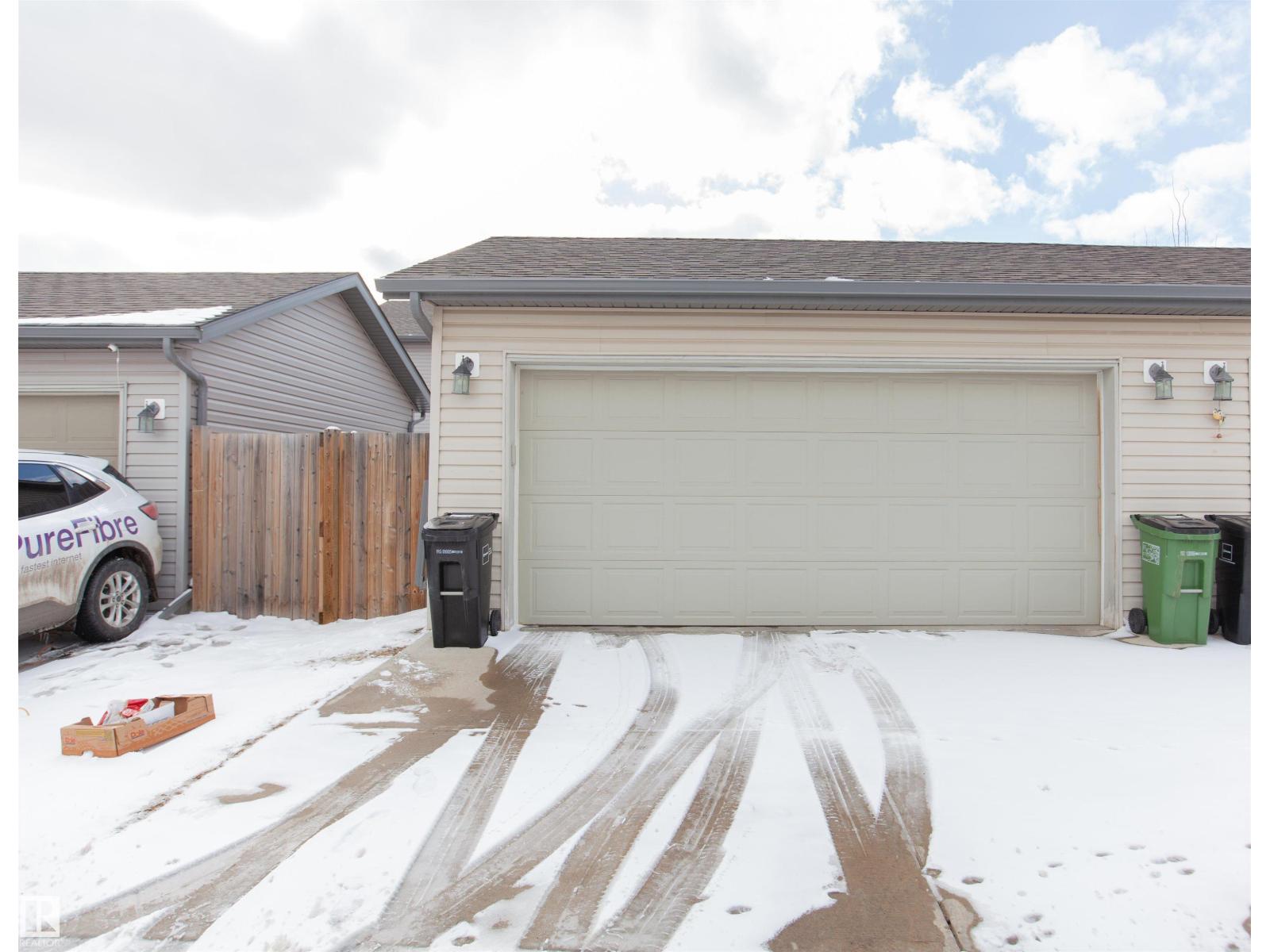 2902 MAPLE WY NW, Edmonton