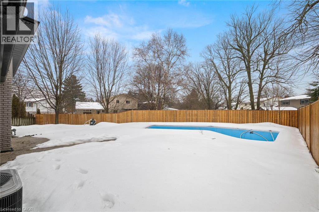 361 COLERIDGE Place, Waterloo, Ontario, N2L2V7 — Photo 43