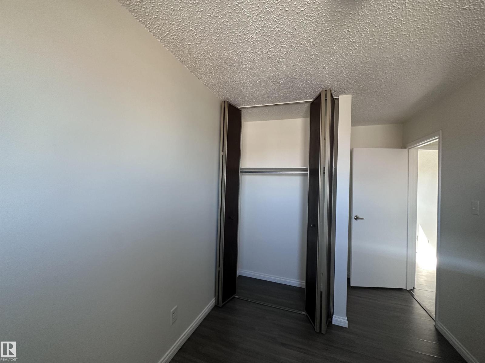 5625 137 AV NW, Edmonton