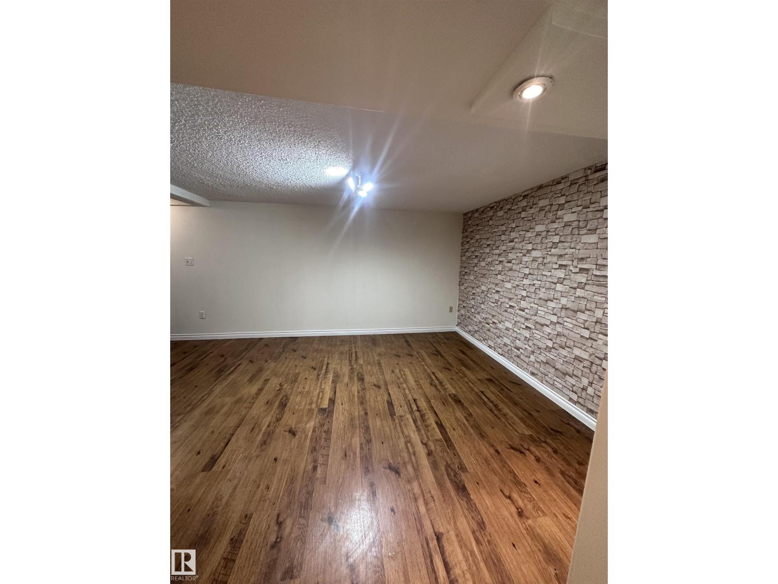 5625 137 AV NW, Edmonton