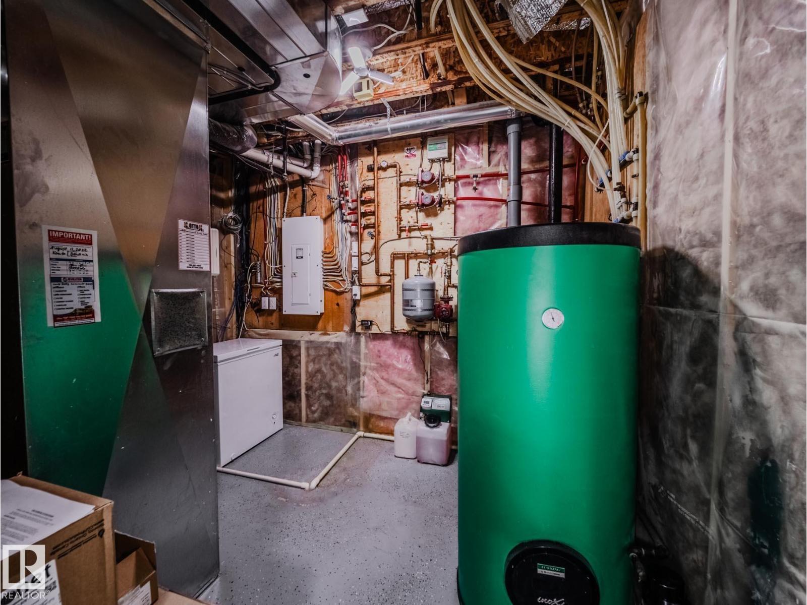 1606 ADAMSON CL SW, Edmonton