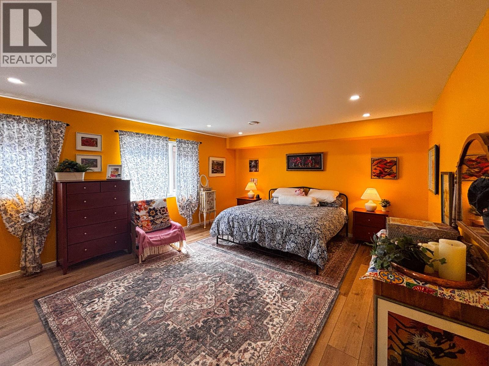 #6 4941 Hot Springs Road - 28