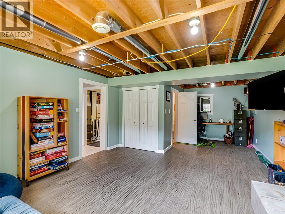 466 Second Avenue - 36