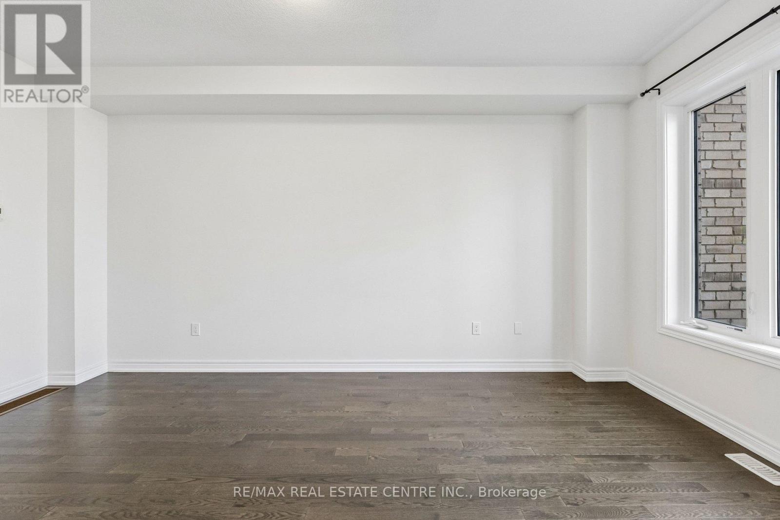 #52 166 DEERPATH DRIVE - 16