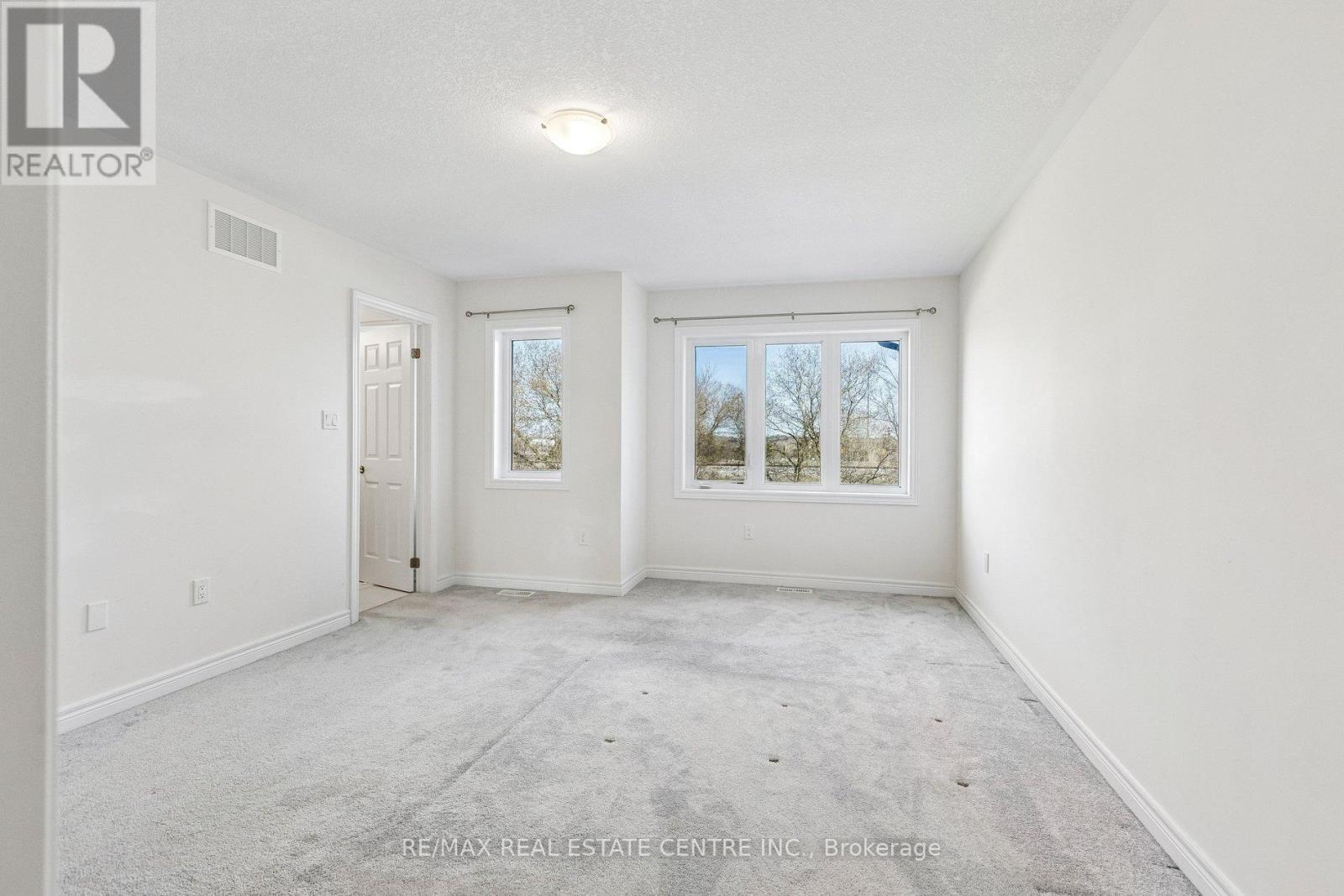 #52 166 DEERPATH DRIVE - 28