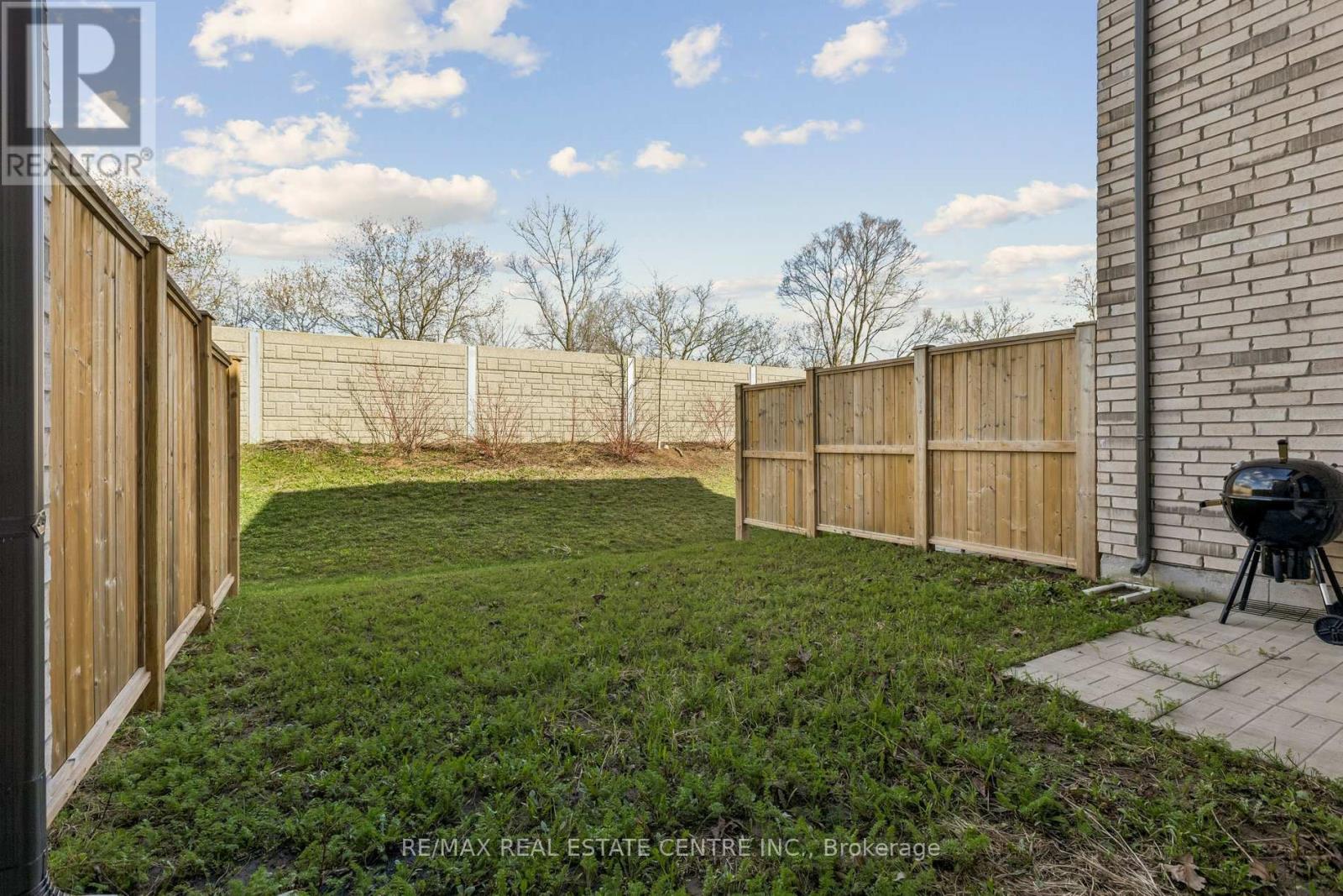 #52 166 DEERPATH DRIVE - 42
