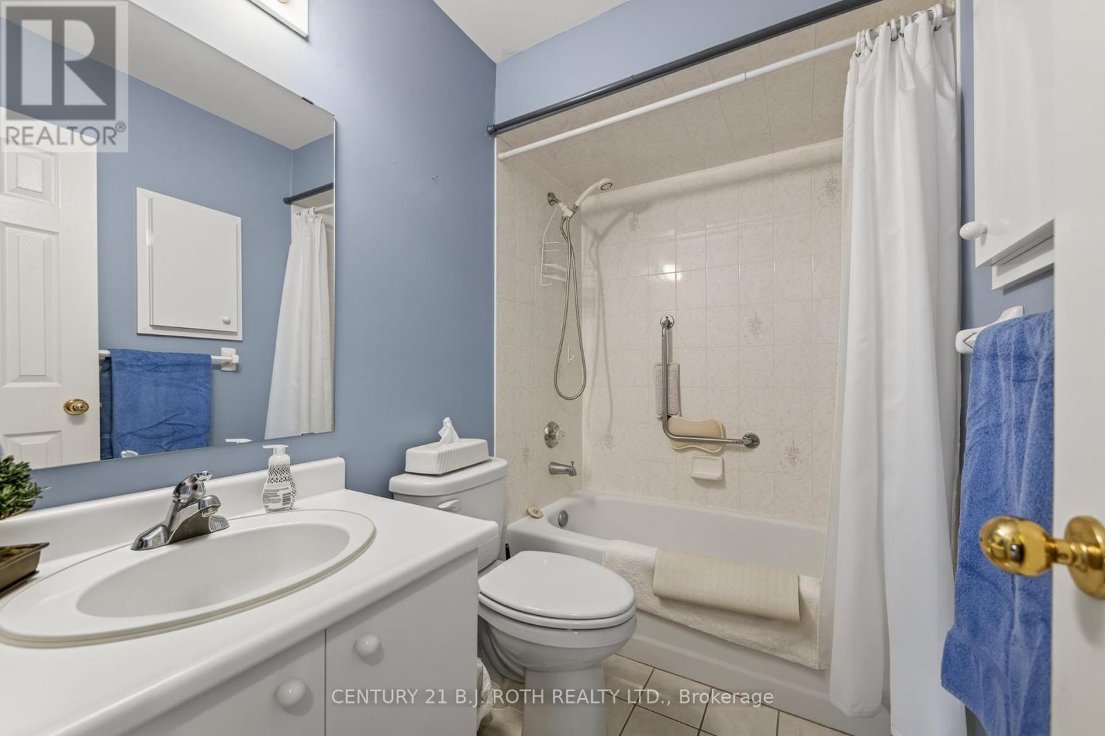 164 LIVINGSTONE STREET W - 32