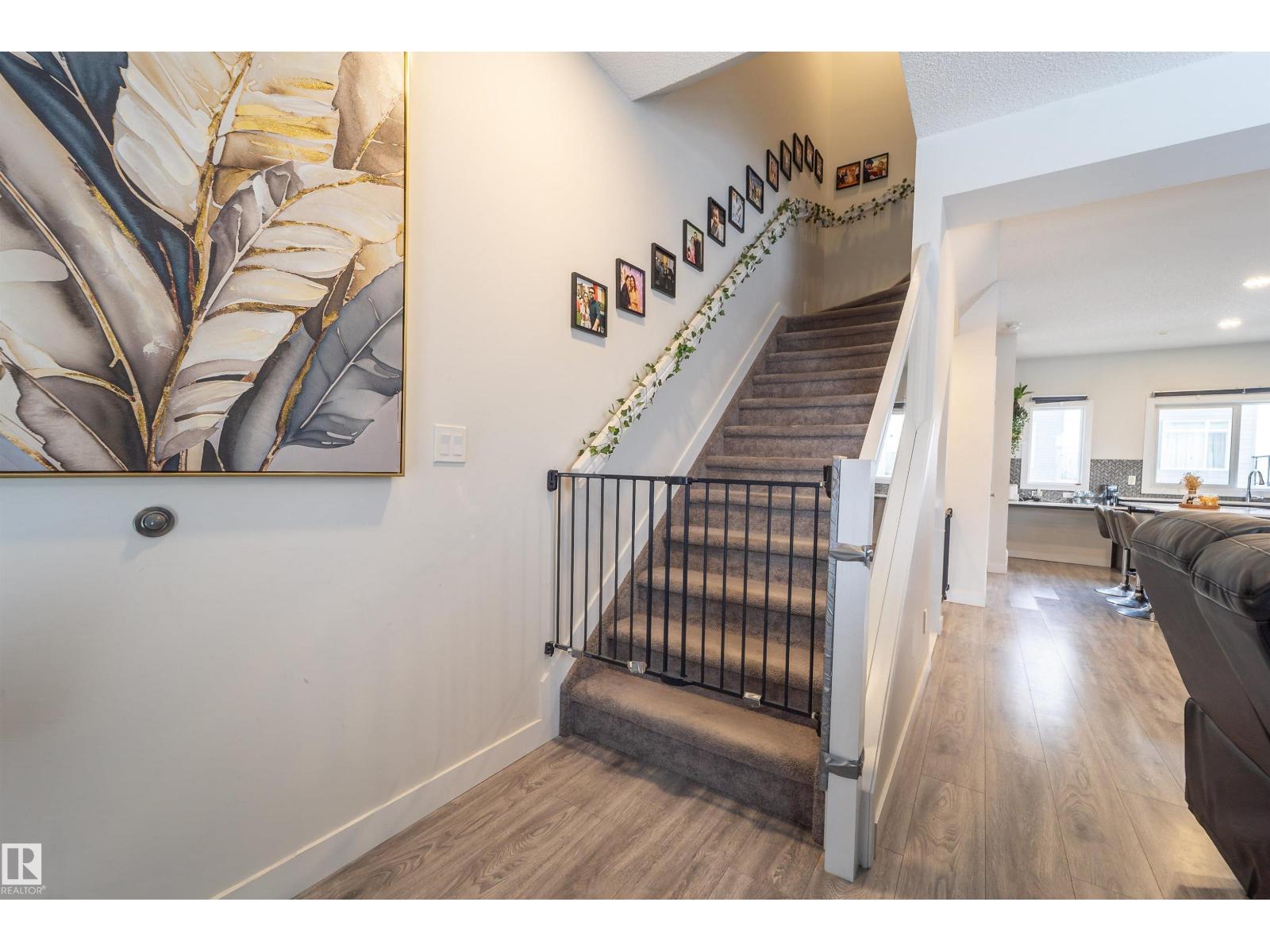 #117 804 WELSH DR SW, Edmonton