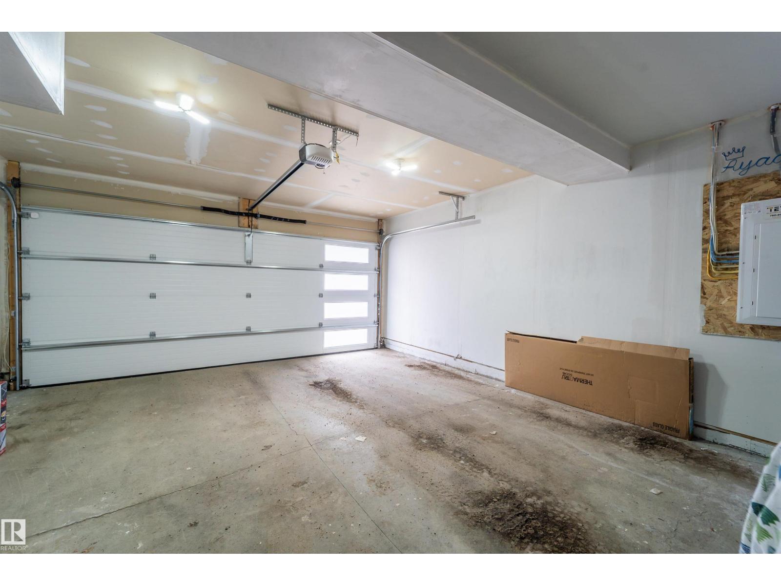 #117 804 WELSH DR SW, Edmonton