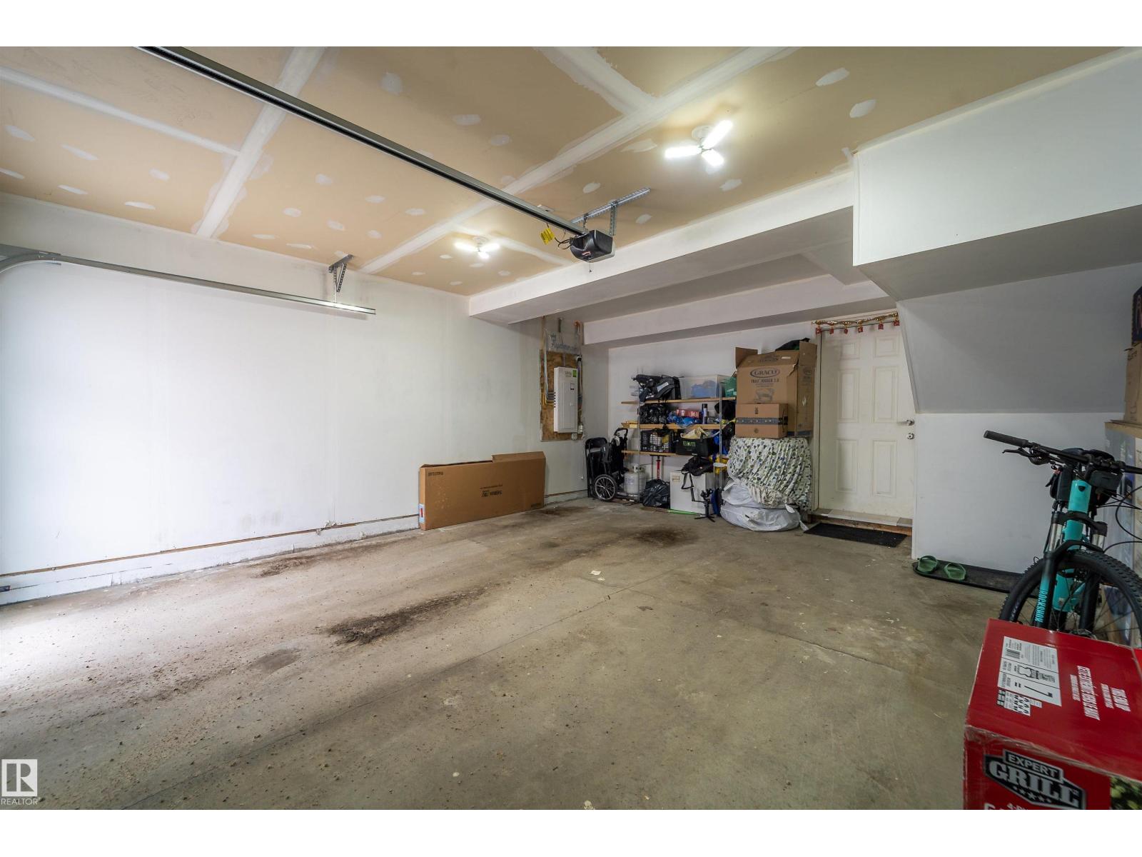 #117 804 WELSH DR SW, Edmonton