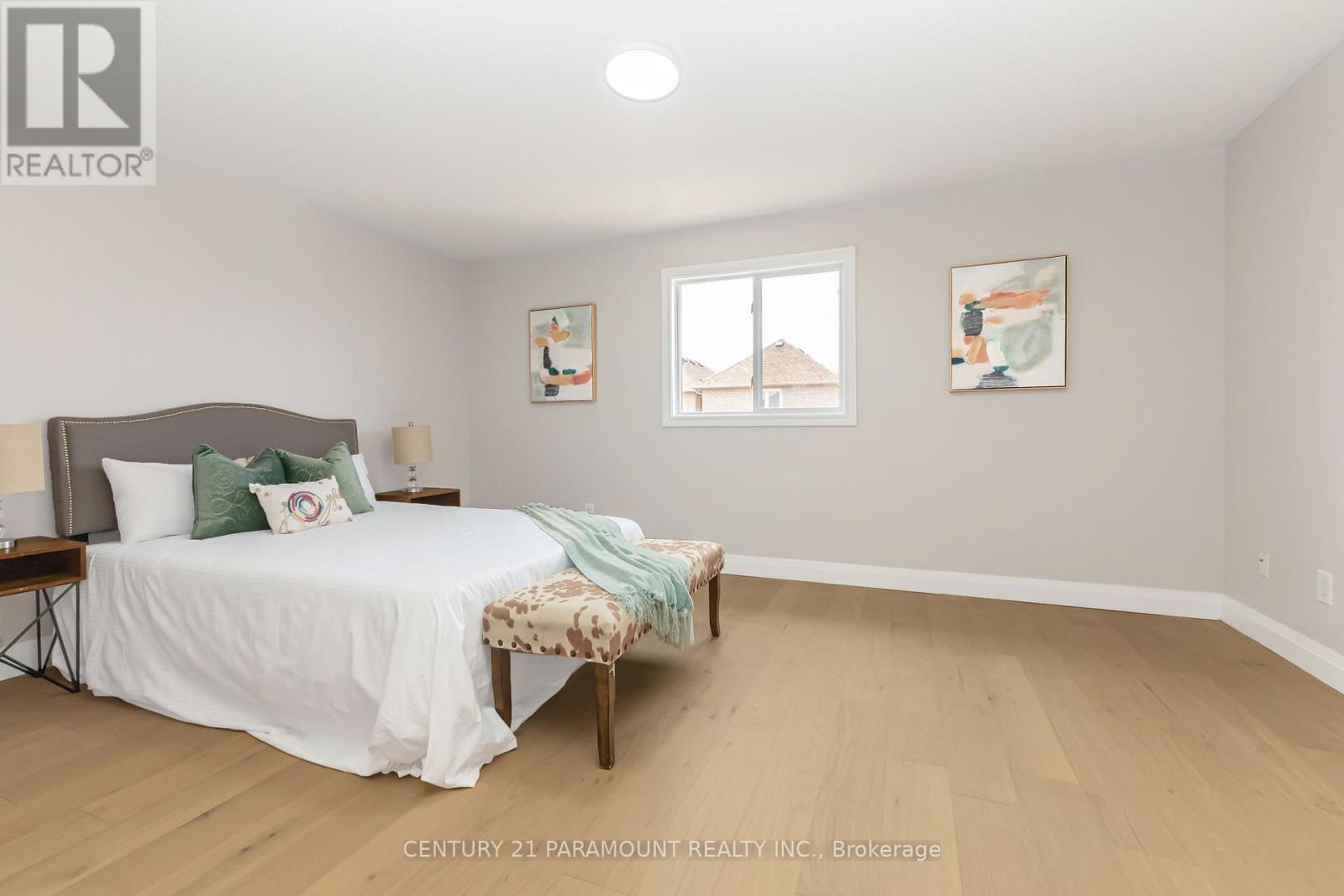 641 MACBETH HEIGHTS - 27