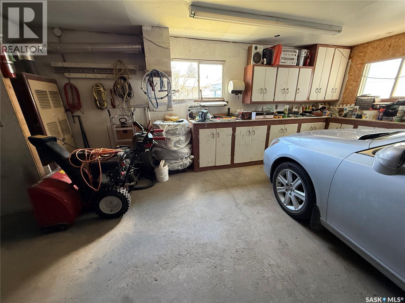 737 Third STREET — photo 27
