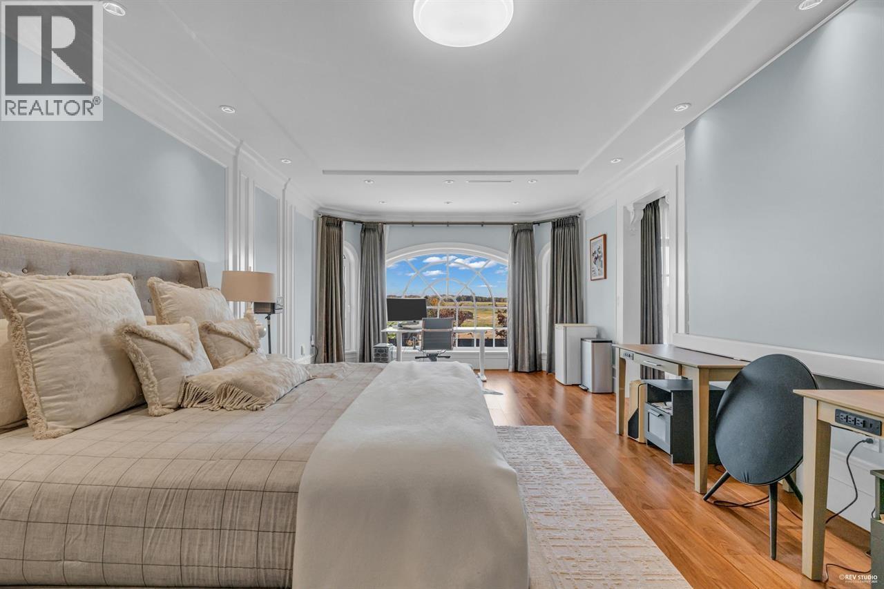 12320 NO. 3 Road, Richmond