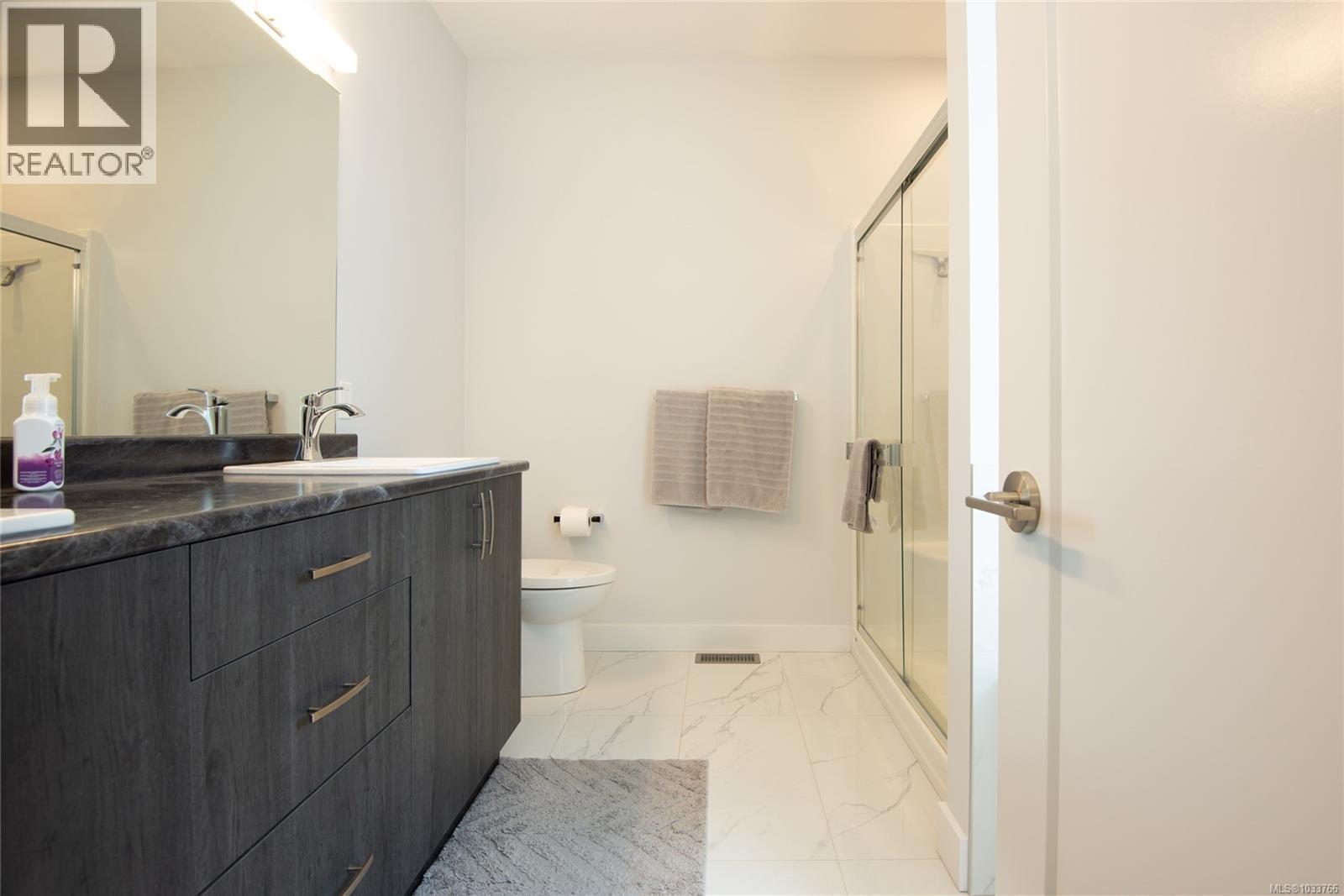 #2 2161 Evergreen Rd - 18