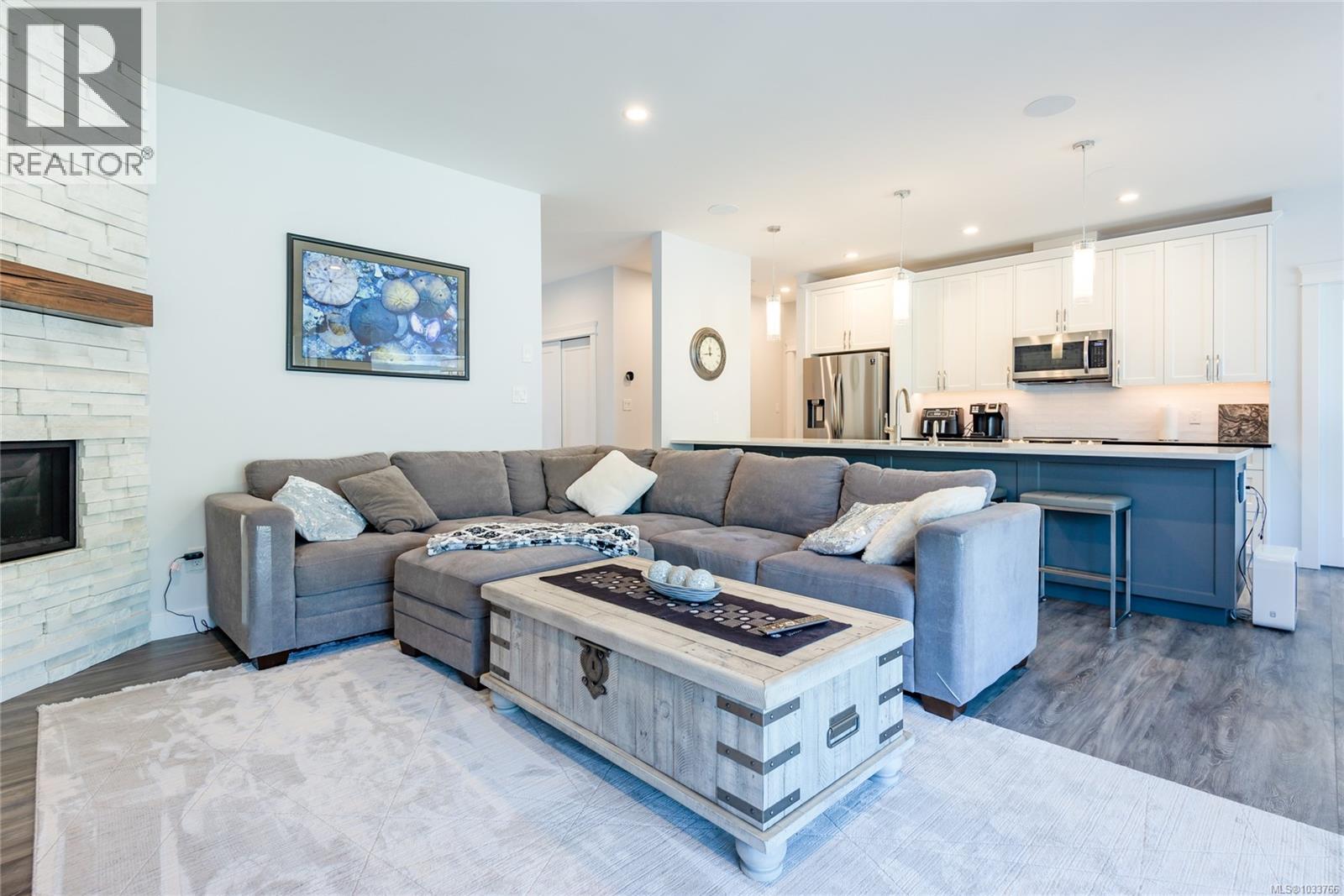 #2 2161 Evergreen Rd - 10