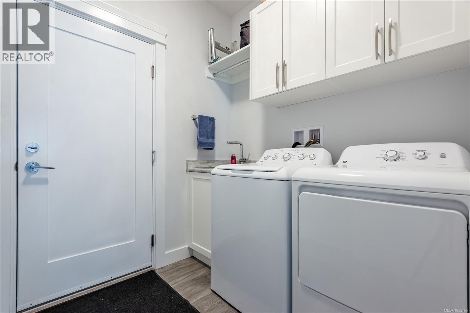 #2 2161 Evergreen Rd - 27