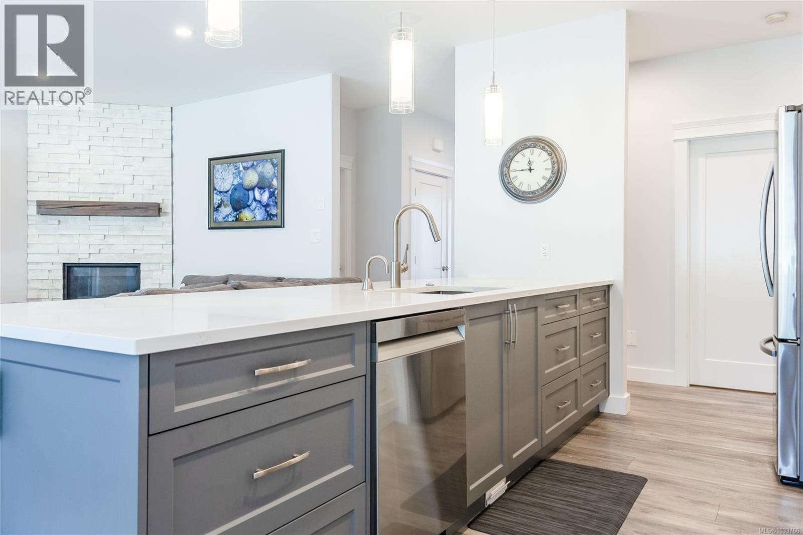 #2 2161 Evergreen Rd - 11