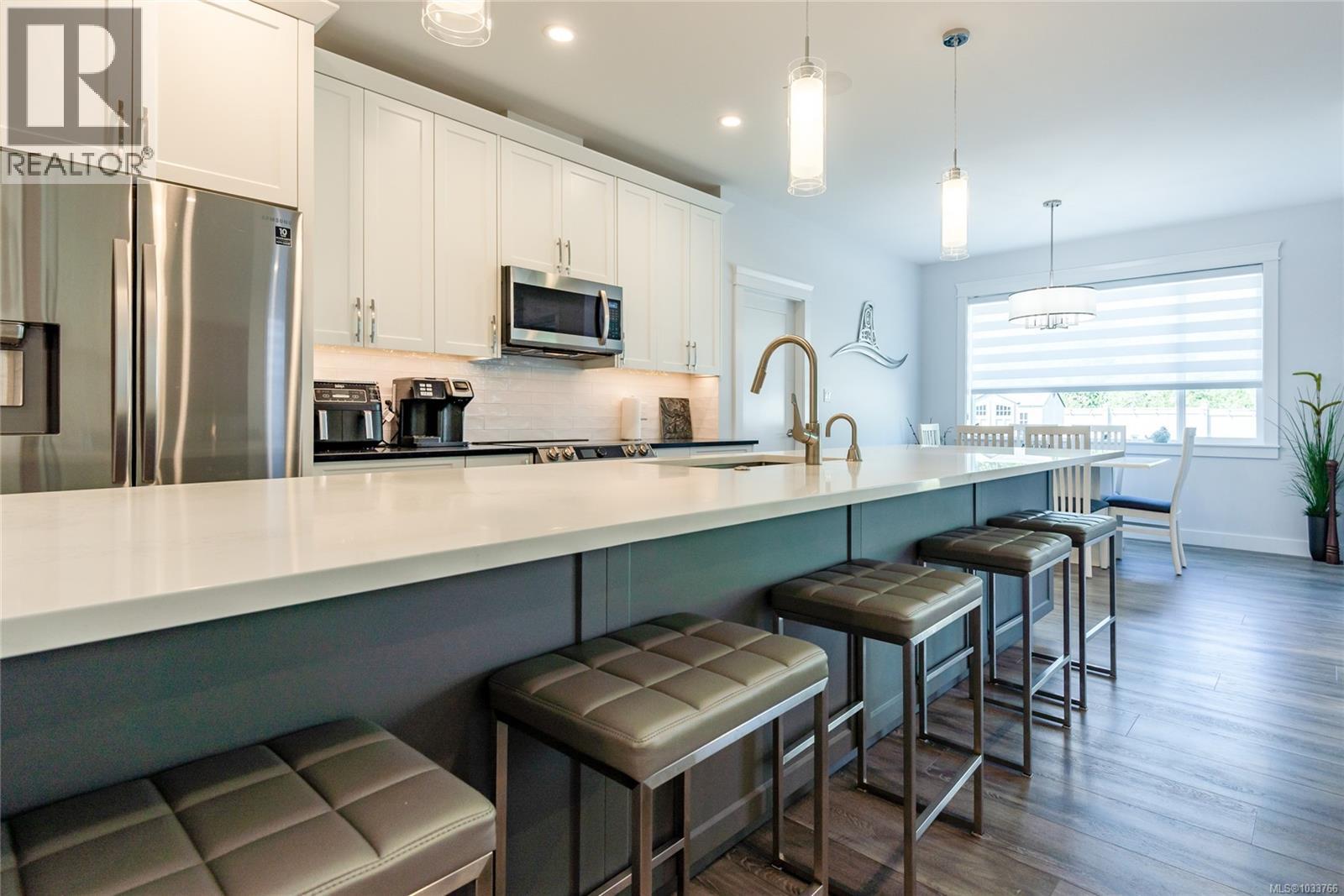 #2 2161 Evergreen Rd - 6